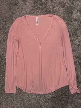 Athleta Dusty Rose V-Neck Long Sleeve Top